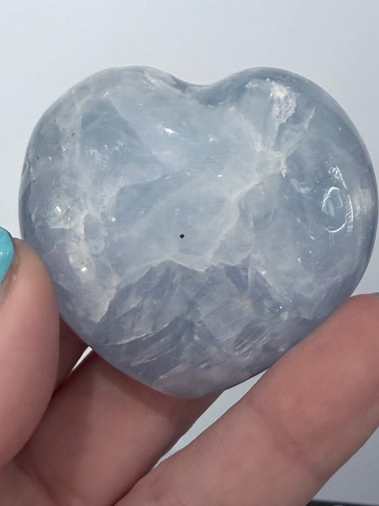 Blue Calcite Heart – 5.2 × 5 cm | 102 g