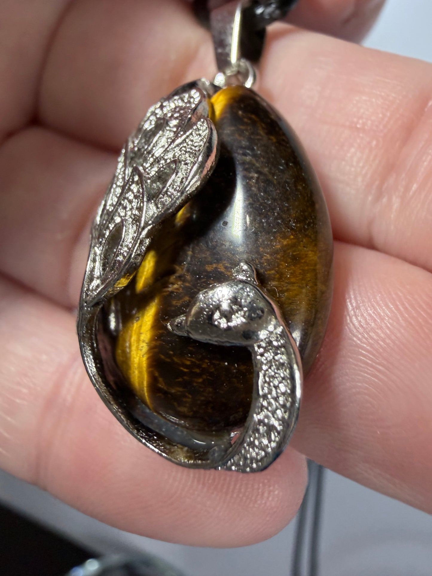 Tiger’s Eye Peacock Pendant Necklace | Natural Tiger’s Eye Crystal | 50cm Cord