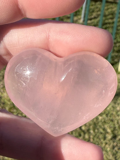 Gemmy Rose Quartz Heart – 4cm (Intuitively Chosen)