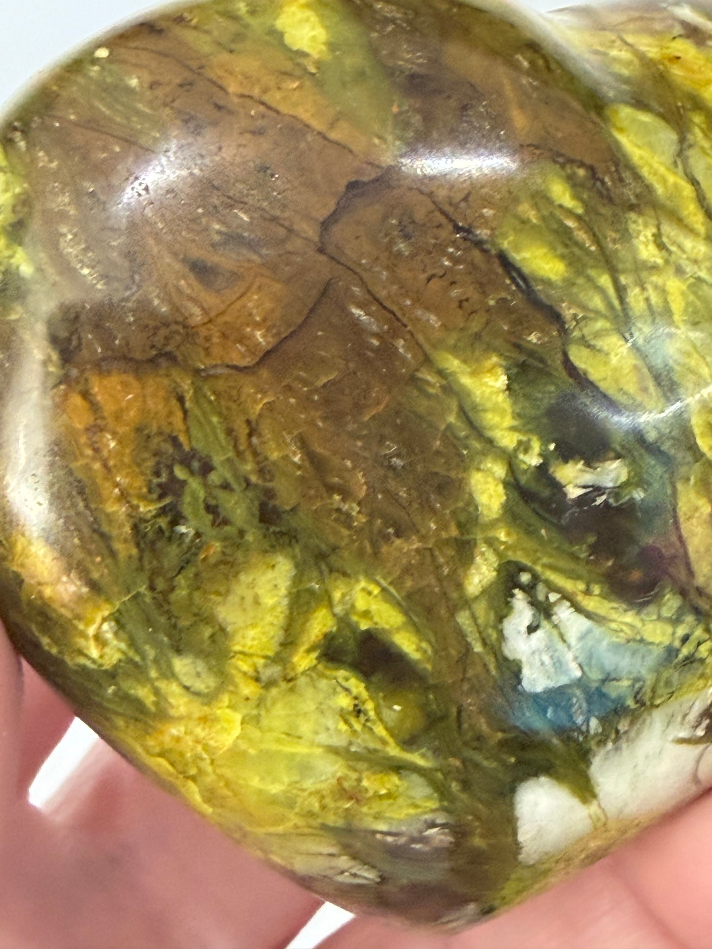 Green Opal Heart with Stand – 156g | 6.8cm
