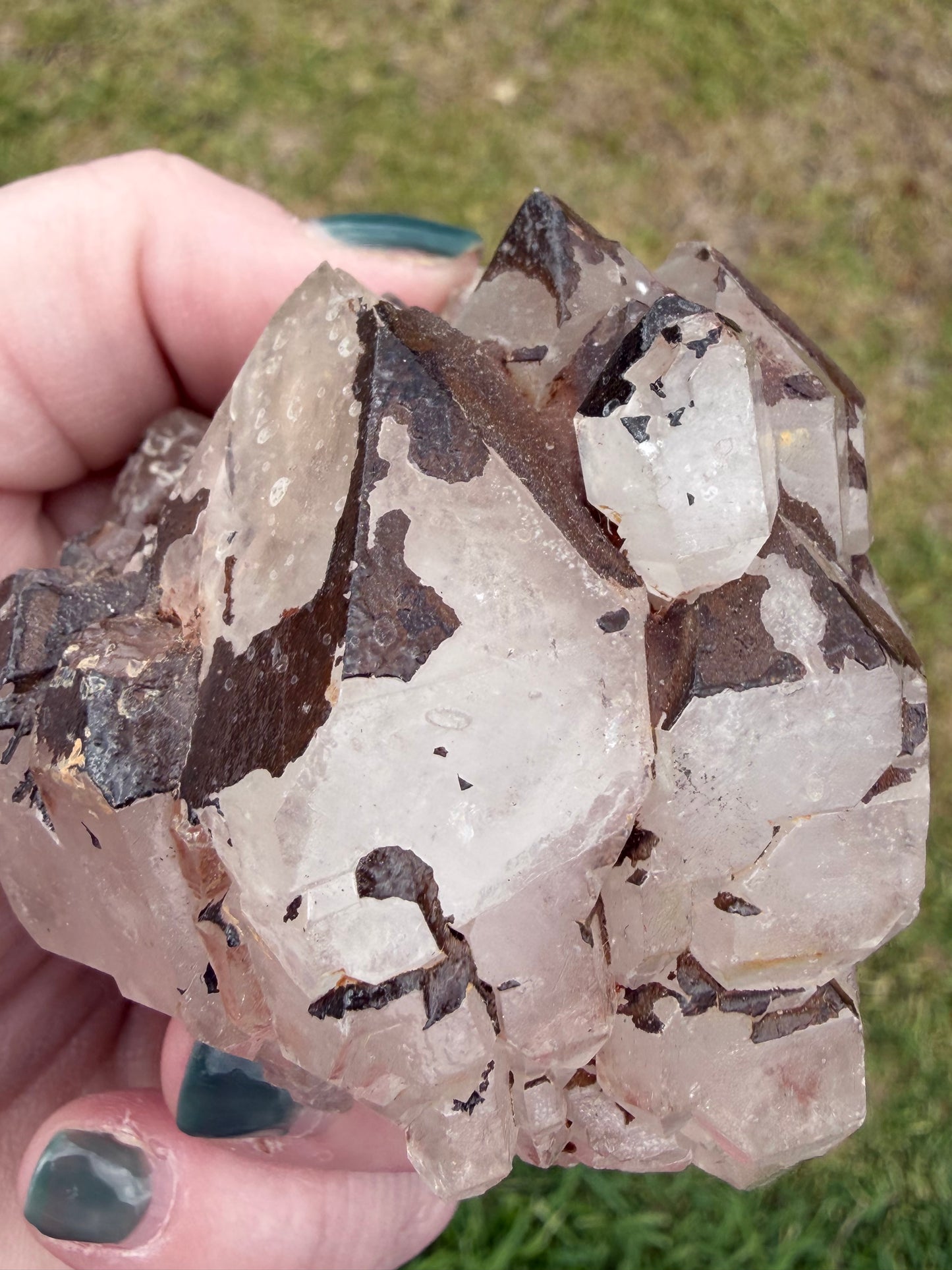 Hematoid Clear Quartz Cluster (Iron-Stained Quartz) – 222g | 6.2 × 5cm