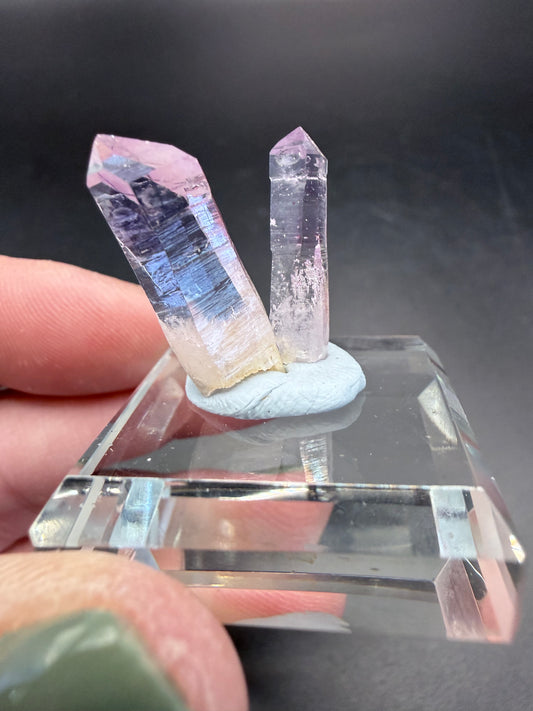 Vera Cruz Amethyst Points on Glass Display