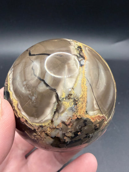 Volcano Agate Sphere – UV Reactive Green Glow