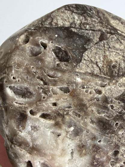 Sphalerite Free-Standing Heart – 100g A - 6.6cm