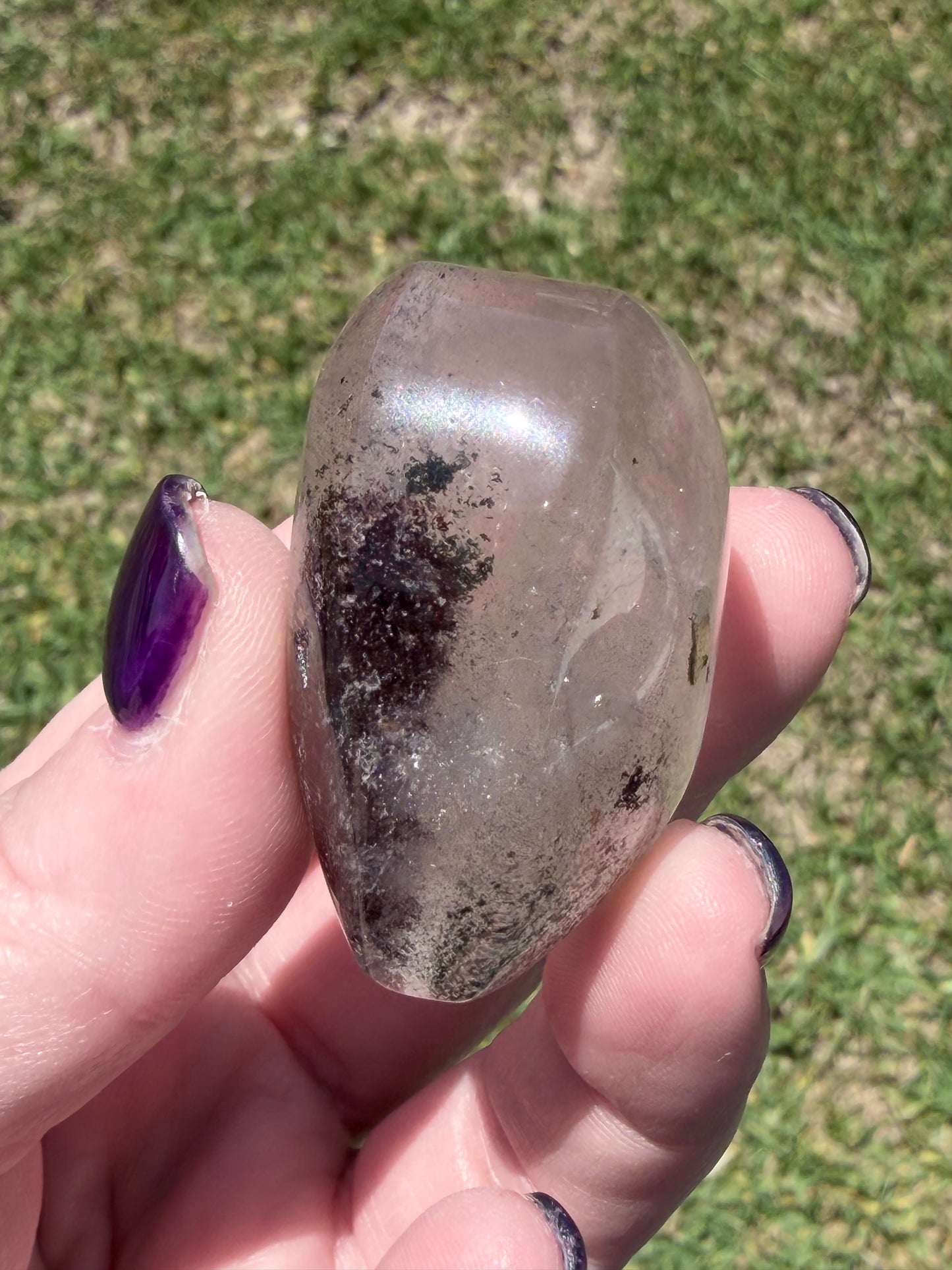 Garden Quartz (Lodolite) Self-Standing Heart – 73g C