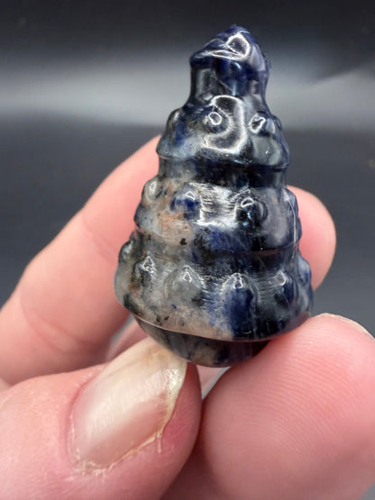 Sodalite Christmas Tree – 3cm