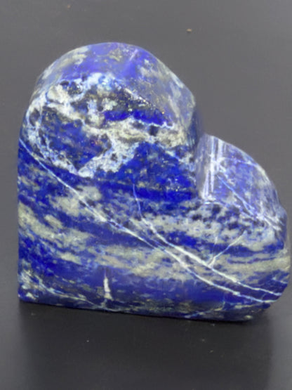 Lapis Lazuli Self-Standing Heart F