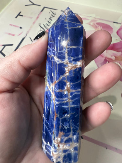 High Quality Sodalite Tower