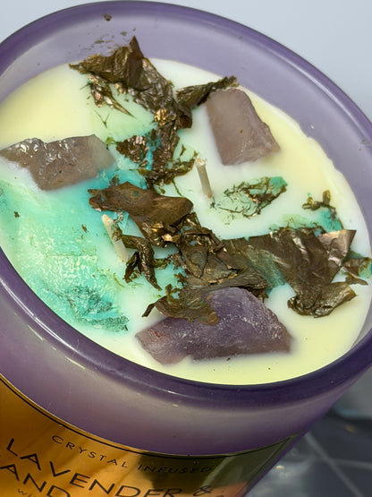 Crystal Infused Lavender & Sandalwood Soy Candle with Amethyst | 397g