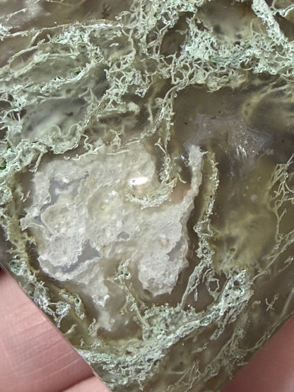 Natural Moss Agate Heart – Landscape Agate Crystal Heart | 5.7 x 5.2 cm | 65g B