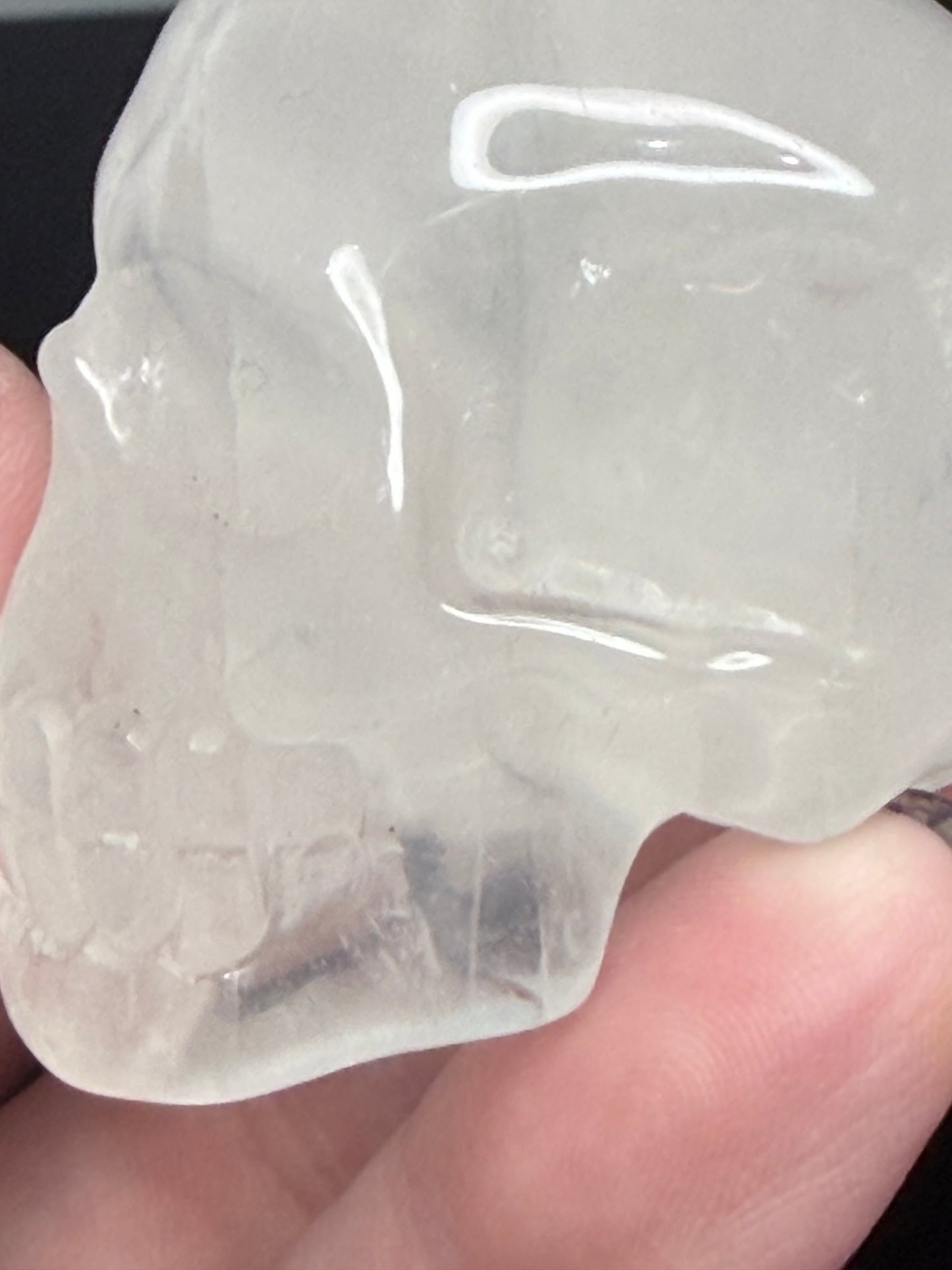 Clear Quartz Skull – 103g -