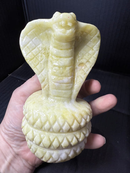 Cobra serpentine Jade Snake