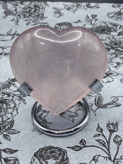 Rose Quartz Heart with Silver Stand – Love & Calm (156g | 6.7 × 6.3cm)