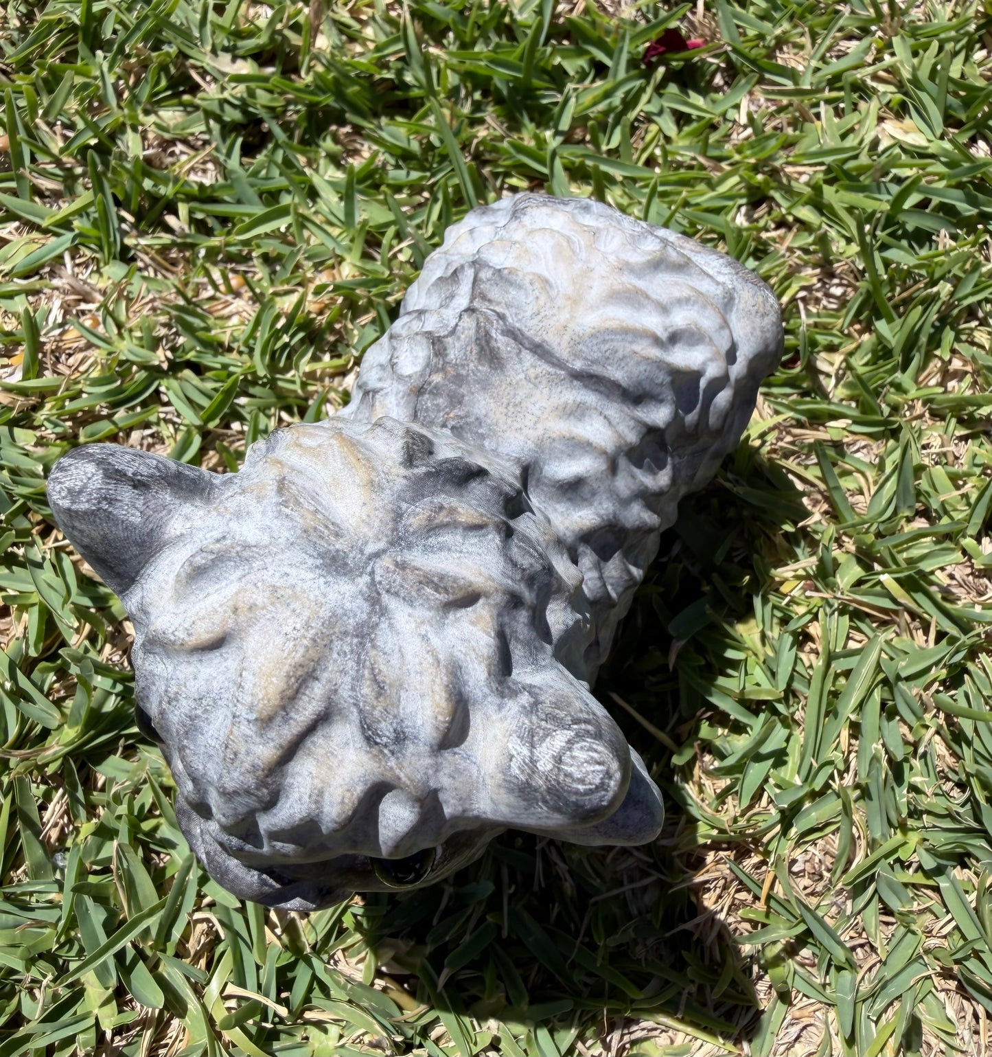 Picasso Jasper Highland Cow Crystal Carving – 13 × 11cm (1.1kg)