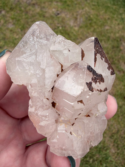 Hematoid Clear Quartz Cluster (Iron-Stained Quartz) – 136g | 6.8 × 4.4cm