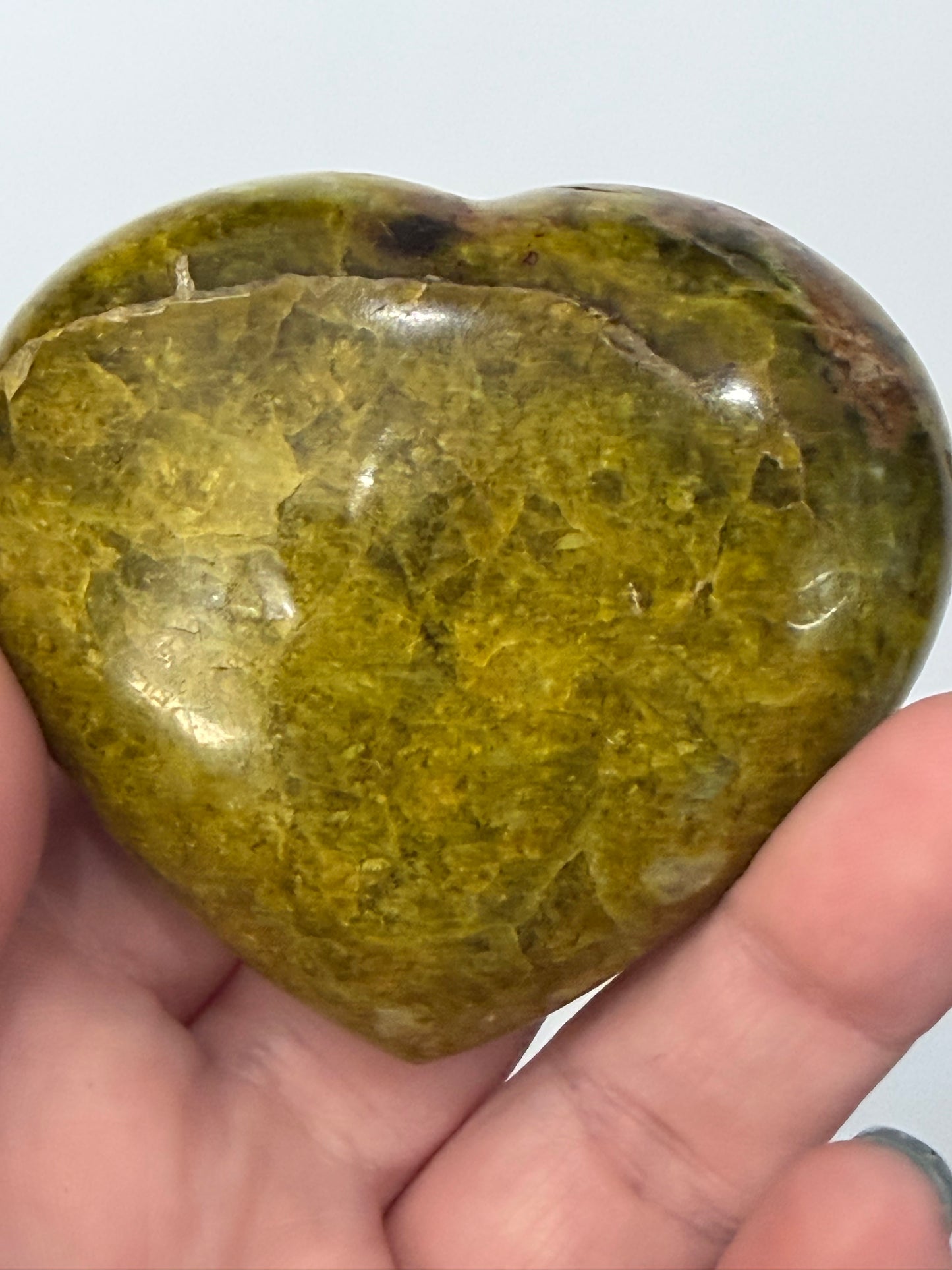 Green Opal Heart with Stand – 165g | 7 × 6.3cm A