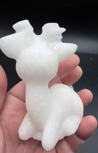 White Marble Jade Doe