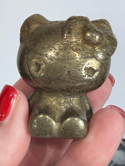 Hello Kitty Pyrite Crystal Carving – 5cm