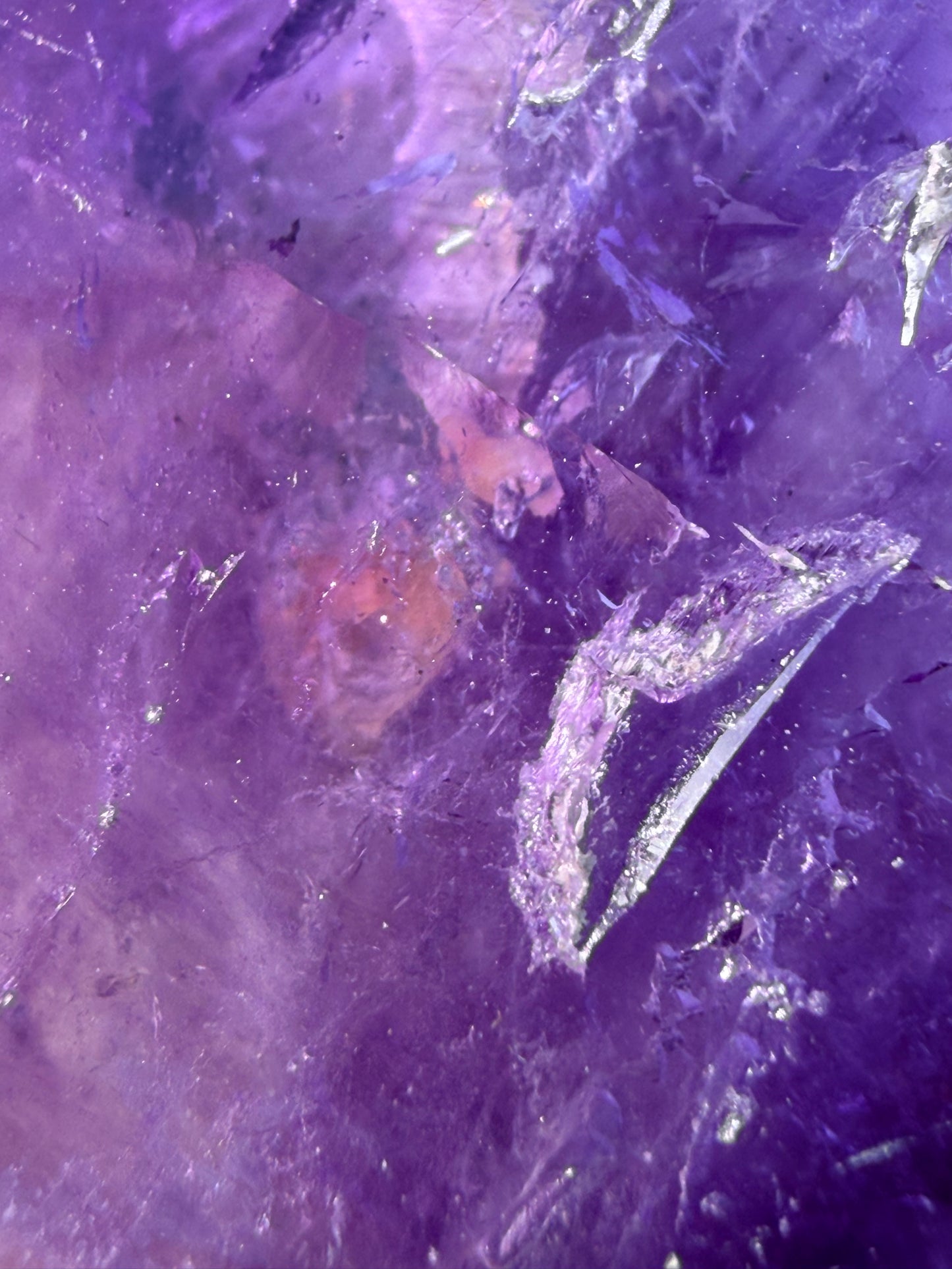 Amethyst Freeform (Deep Purple Tip) – 65g B