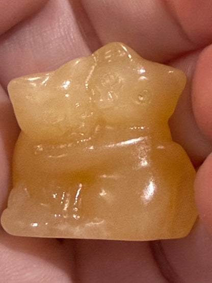 Hugging Cats Crystal Mini Carving – 3–4cm