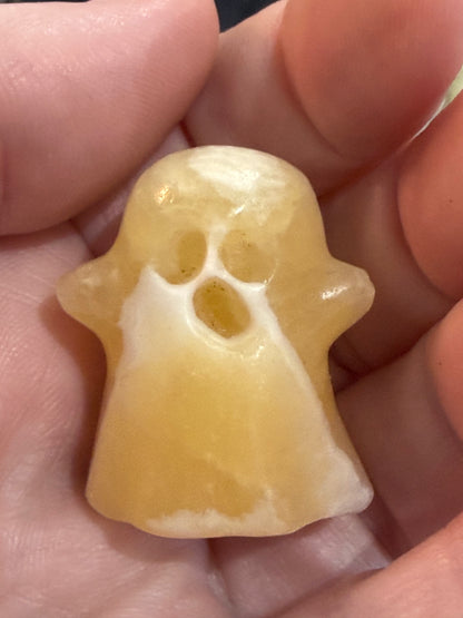 Ghost Crystal Mini Carving – Various Materials – 4cm