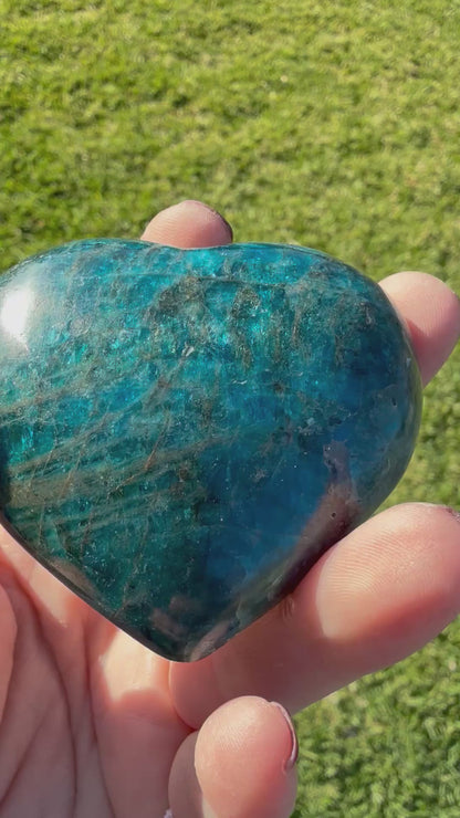 Blue Apatite Heart – 160g | 6.4 x 5.7cm