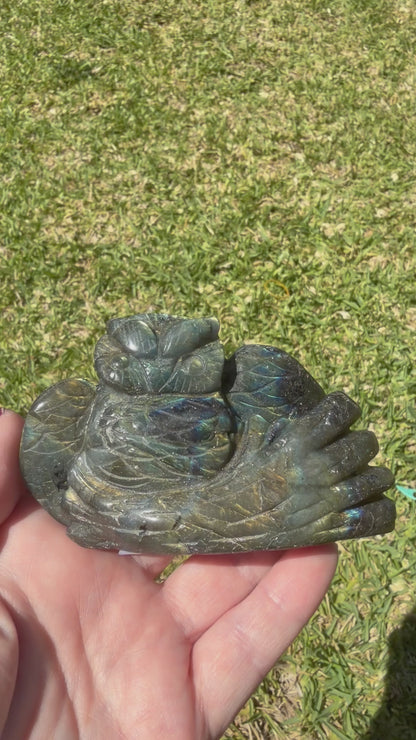 Labradorite Owl Carving – 236g (Gold & Blue Flash)